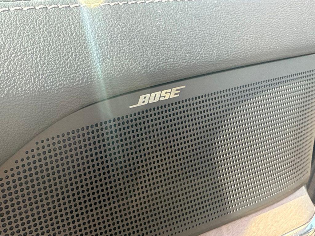 new 2025 Volvo EX90 car, priced at $78,681