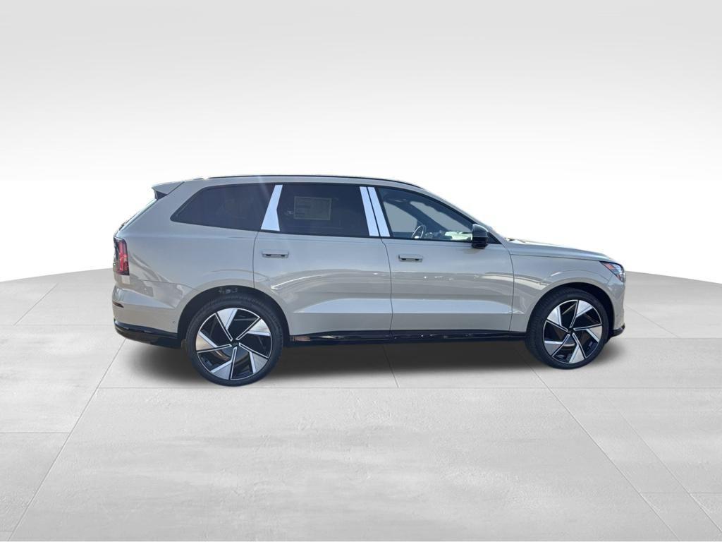 new 2025 Volvo EX90 car, priced at $78,681