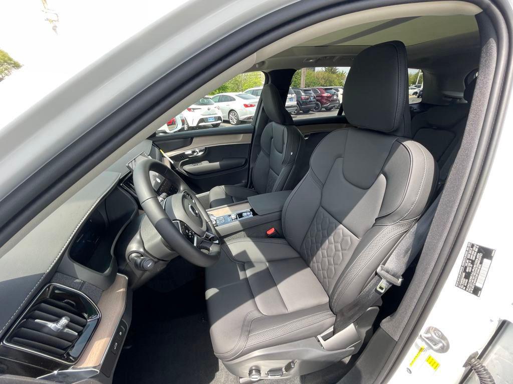 used 2025 Volvo XC90 Plug-In Hybrid car, priced at $70,500