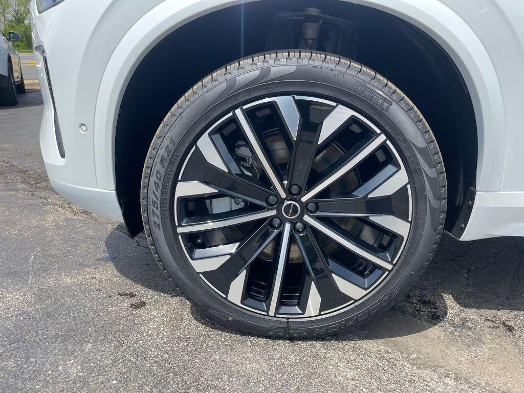 new 2025 Volvo XC90 Plug-In Hybrid car, priced at $75,805