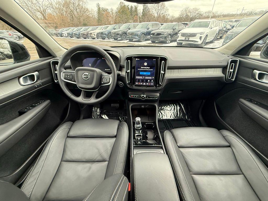 used 2026 Volvo XC40 car, priced at $43,095