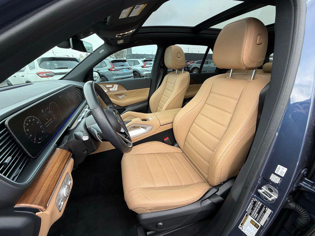 used 2025 Mercedes-Benz GLE 350 car, priced at $60,900