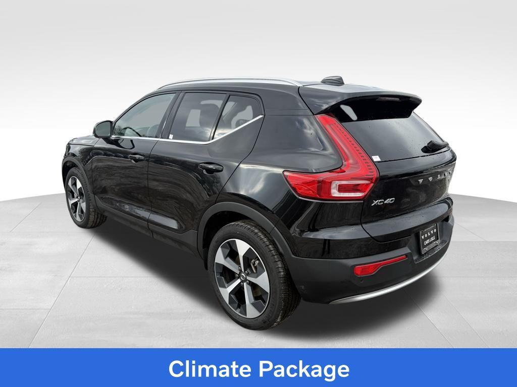 used 2025 Volvo XC40 car, priced at $29,999