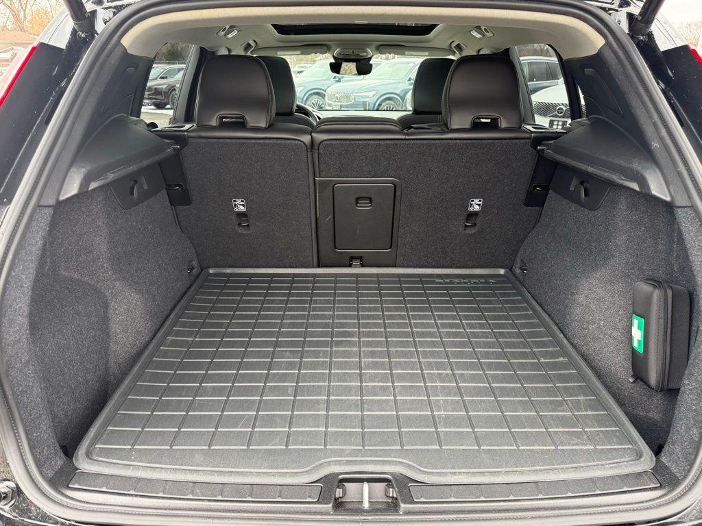 used 2025 Volvo XC40 car, priced at $29,999