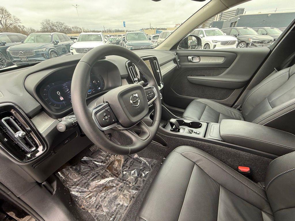 used 2025 Volvo XC40 car, priced at $29,999
