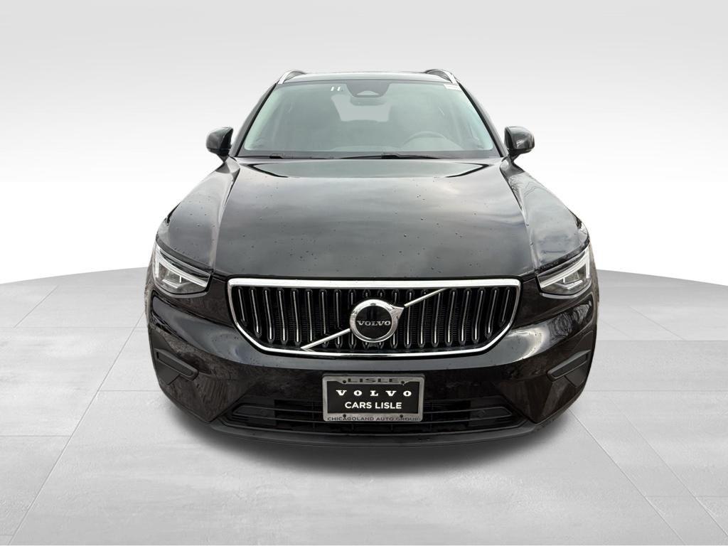 used 2025 Volvo XC40 car, priced at $29,999