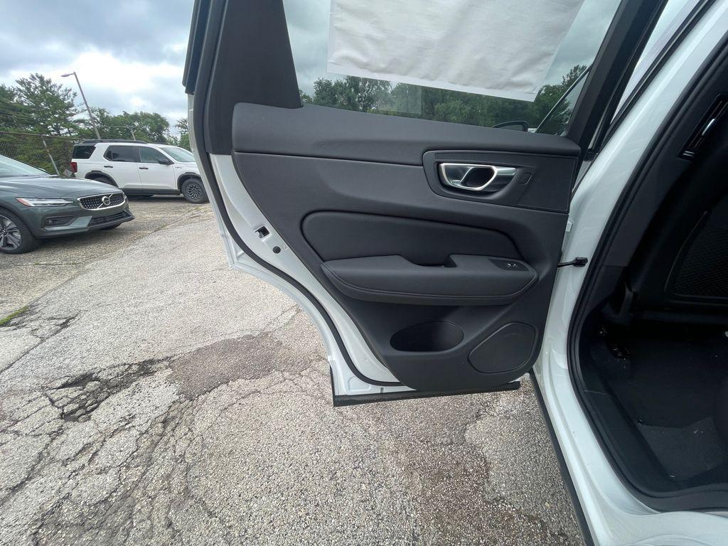 new 2026 Volvo XC60 car, priced at $62,340