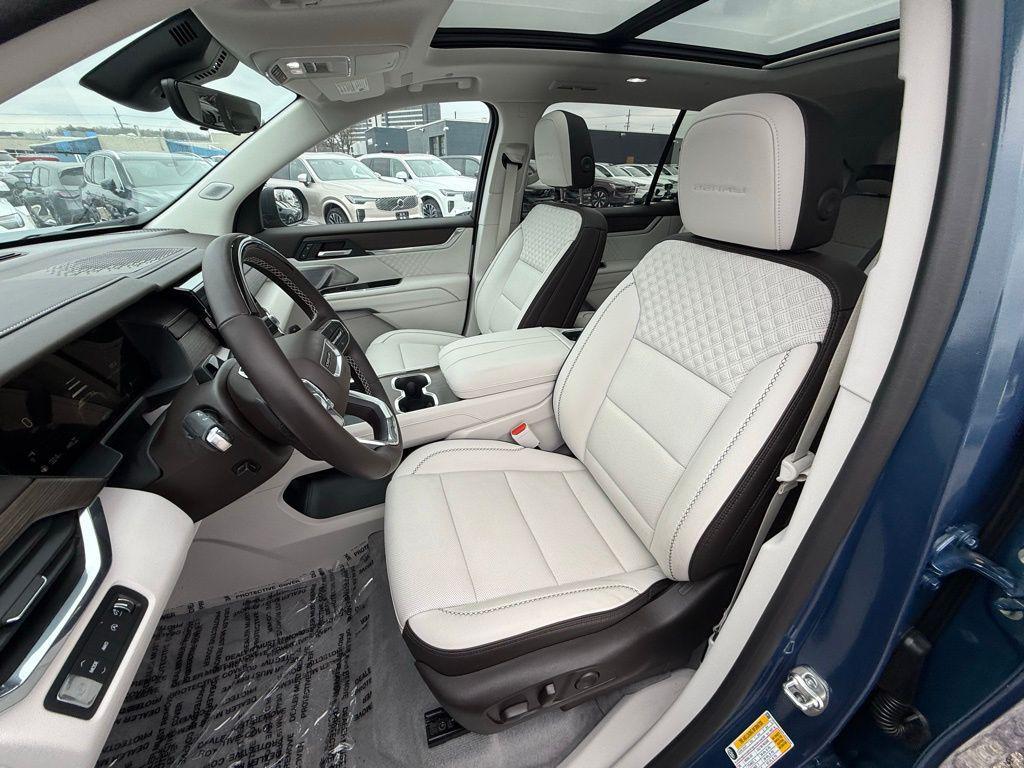 used 2024 GMC Acadia car, priced at $48,899