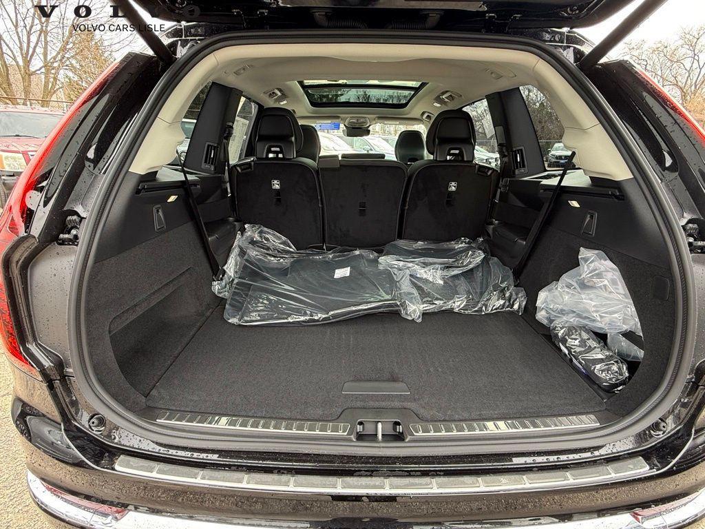 new 2026 Volvo XC90 Plug-In Hybrid car, priced at $80,745