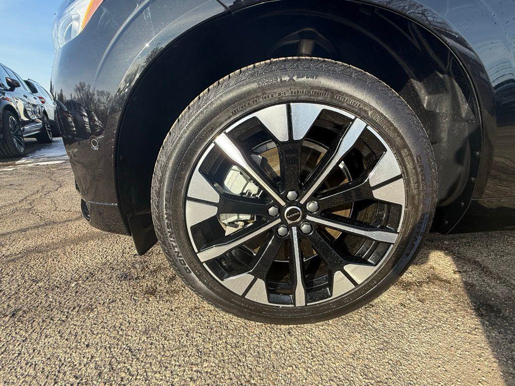 used 2026 Volvo XC60 Plug-In Hybrid car, priced at $59,892