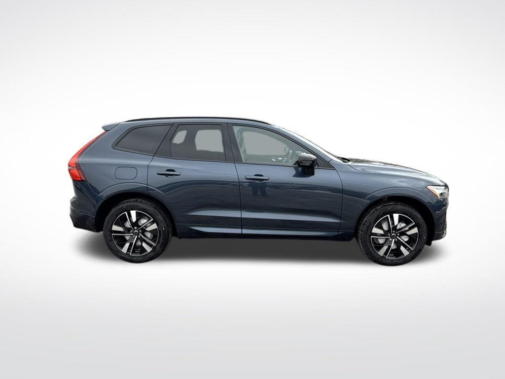 new 2026 Volvo XC60 car, priced at $50,885
