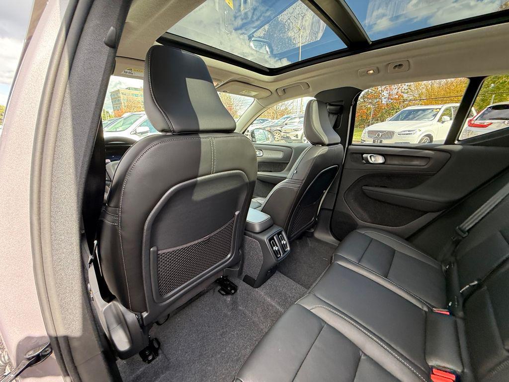 new 2026 Volvo XC40 car, priced at $44,425