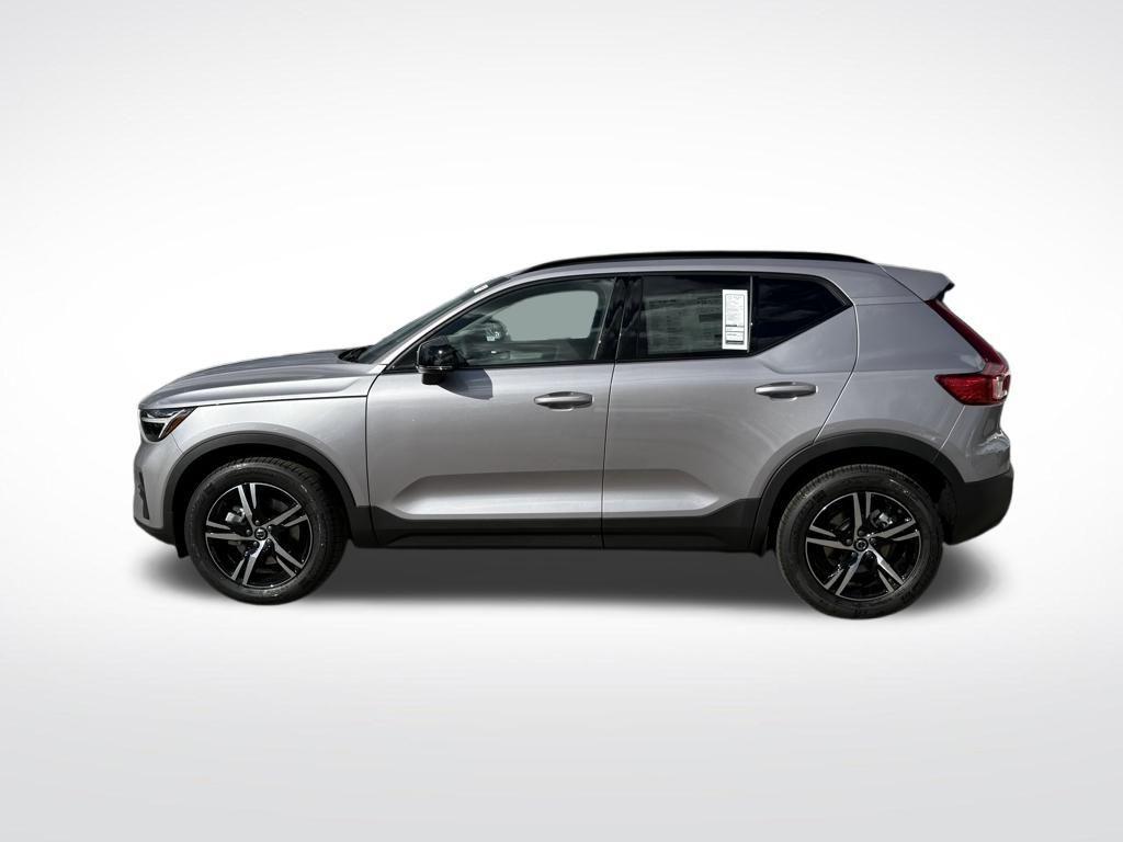 new 2026 Volvo XC40 car, priced at $45,925