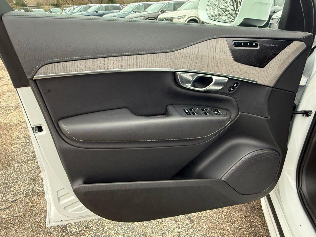 new 2025 Volvo XC90 Plug-In Hybrid car, priced at $81,765