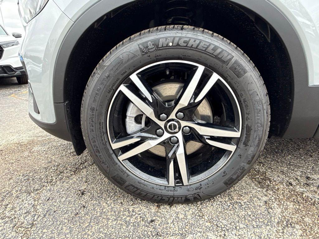 new 2026 Volvo XC40 car, priced at $43,425