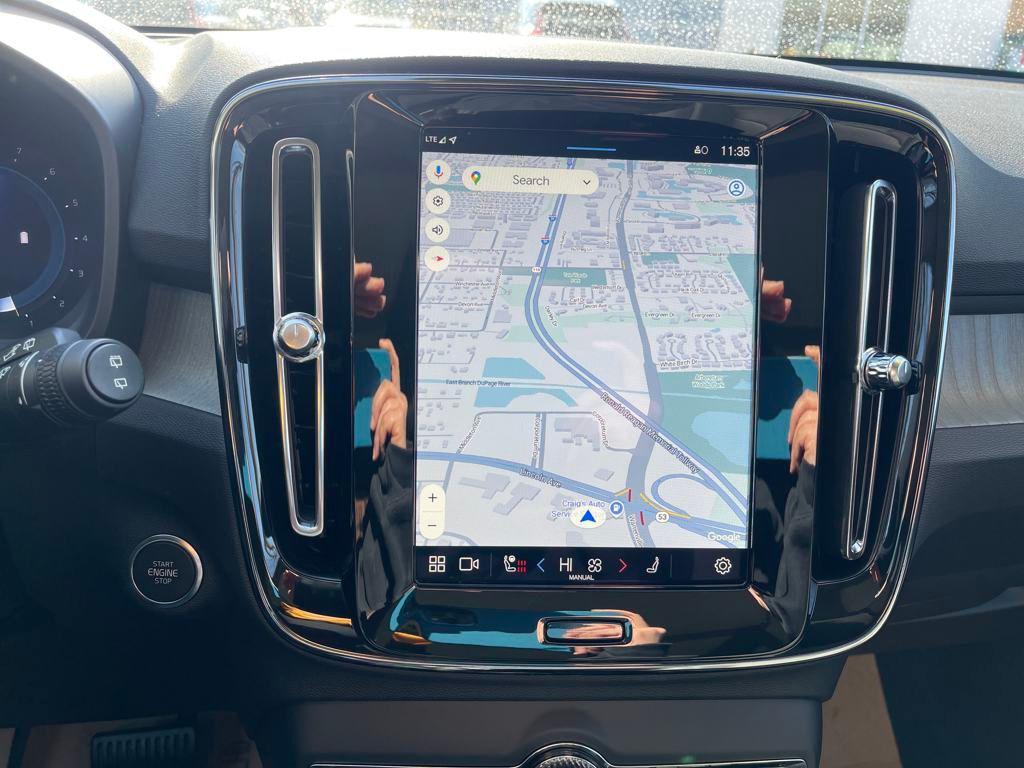 new 2024 Volvo XC40 car, priced at $47,633