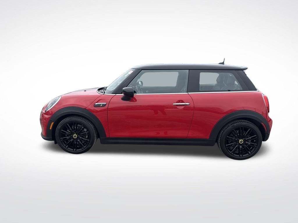used 2023 MINI Hardtop car, priced at $20,989