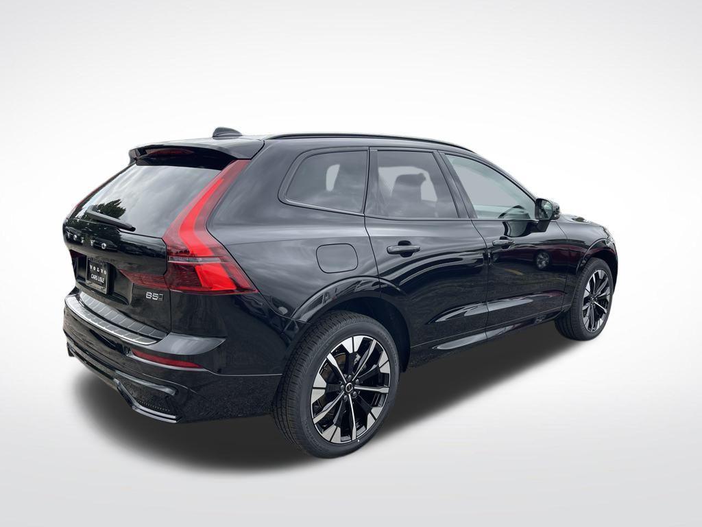new 2026 Volvo XC60 car, priced at $55,985