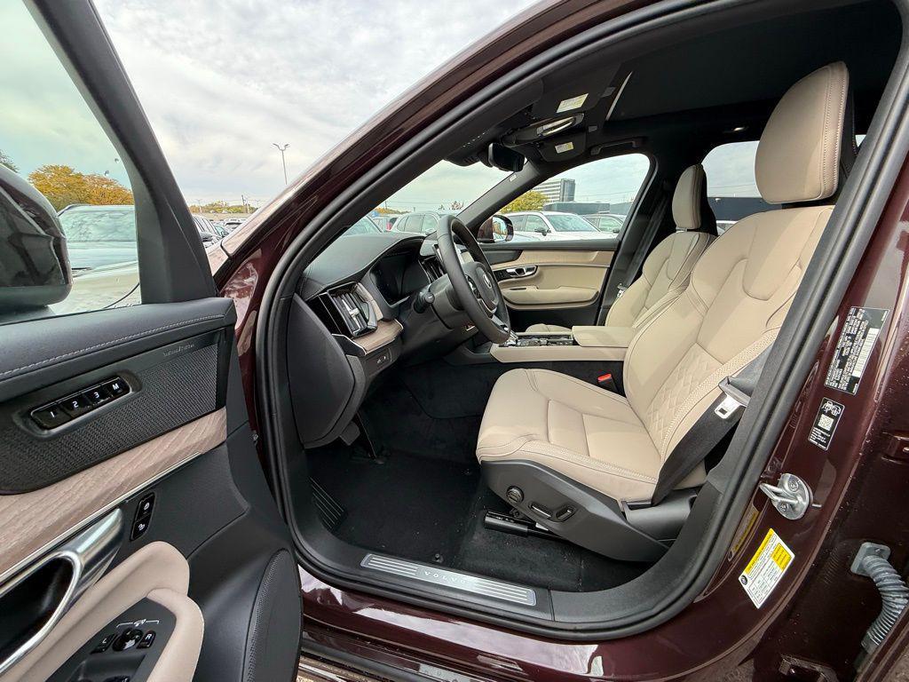 new 2026 Volvo XC90 Plug-In Hybrid car, priced at $79,875