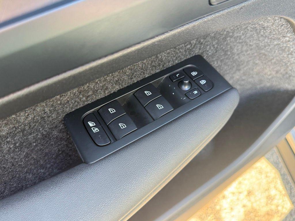 used 2023 Volvo XC40 Recharge Pure Electric car, priced at $30,140