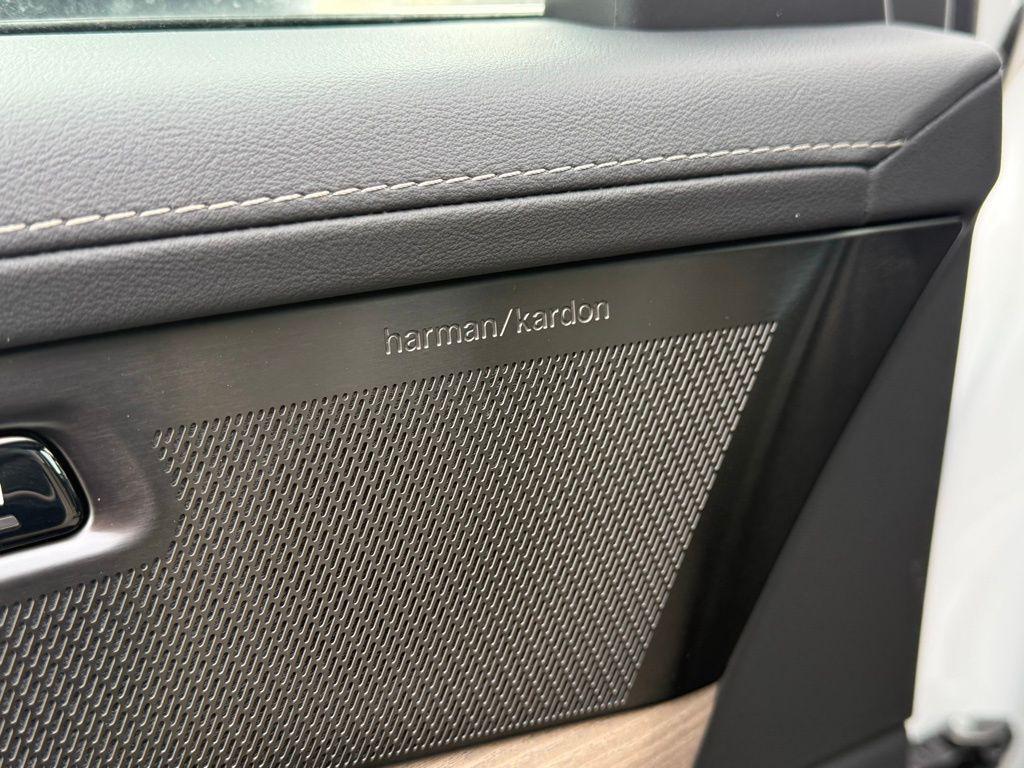 new 2026 Volvo XC90 Plug-In Hybrid car, priced at $79,875