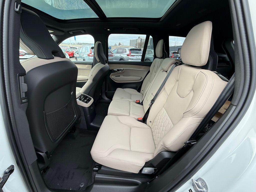 new 2026 Volvo XC90 Plug-In Hybrid car, priced at $79,875