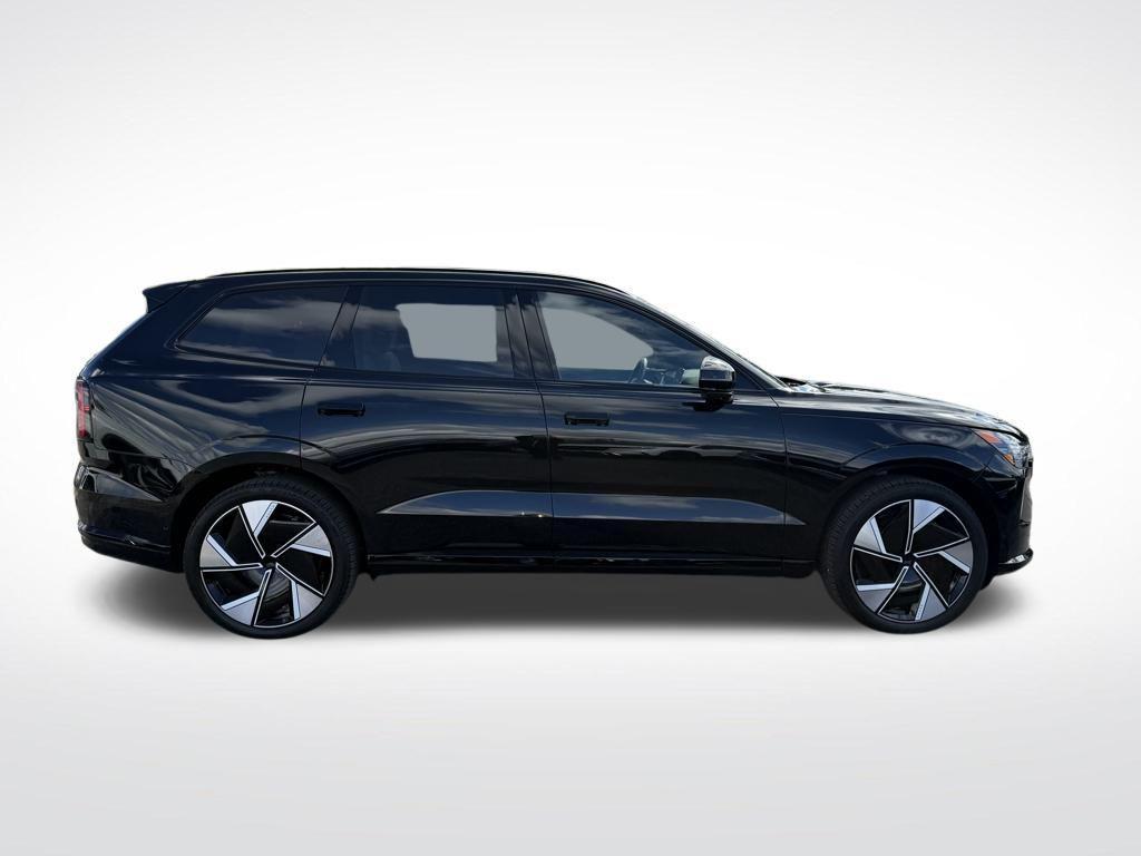 new 2025 Volvo EX90 car, priced at $73,194