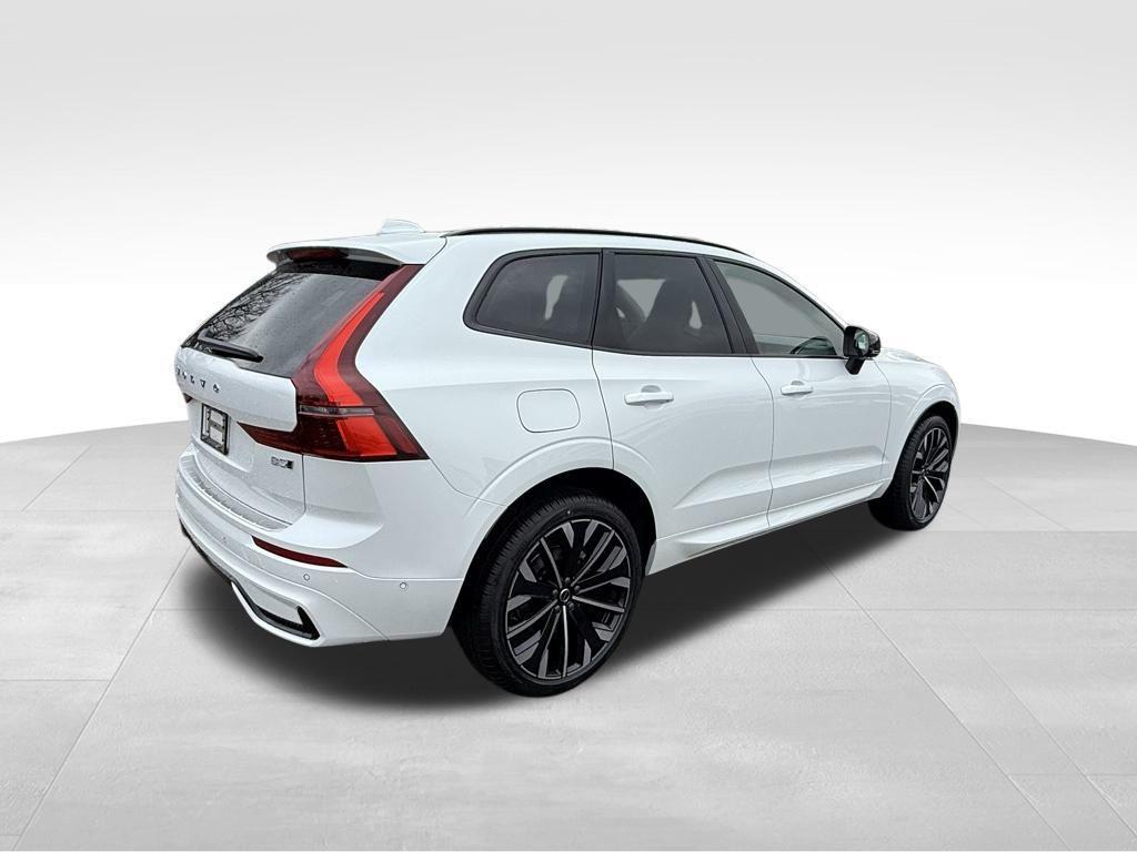 new 2026 Volvo XC60 car, priced at $60,935