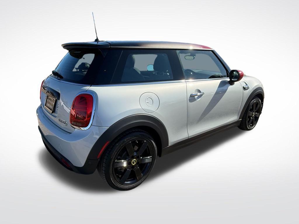 used 2023 MINI Hardtop car, priced at $21,500