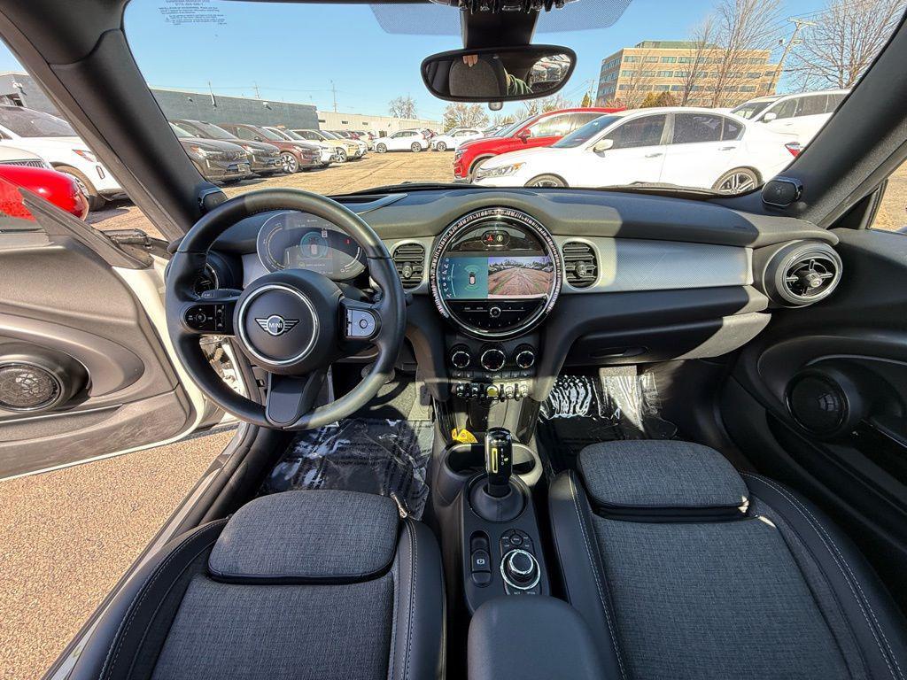 used 2023 MINI Hardtop car, priced at $21,500