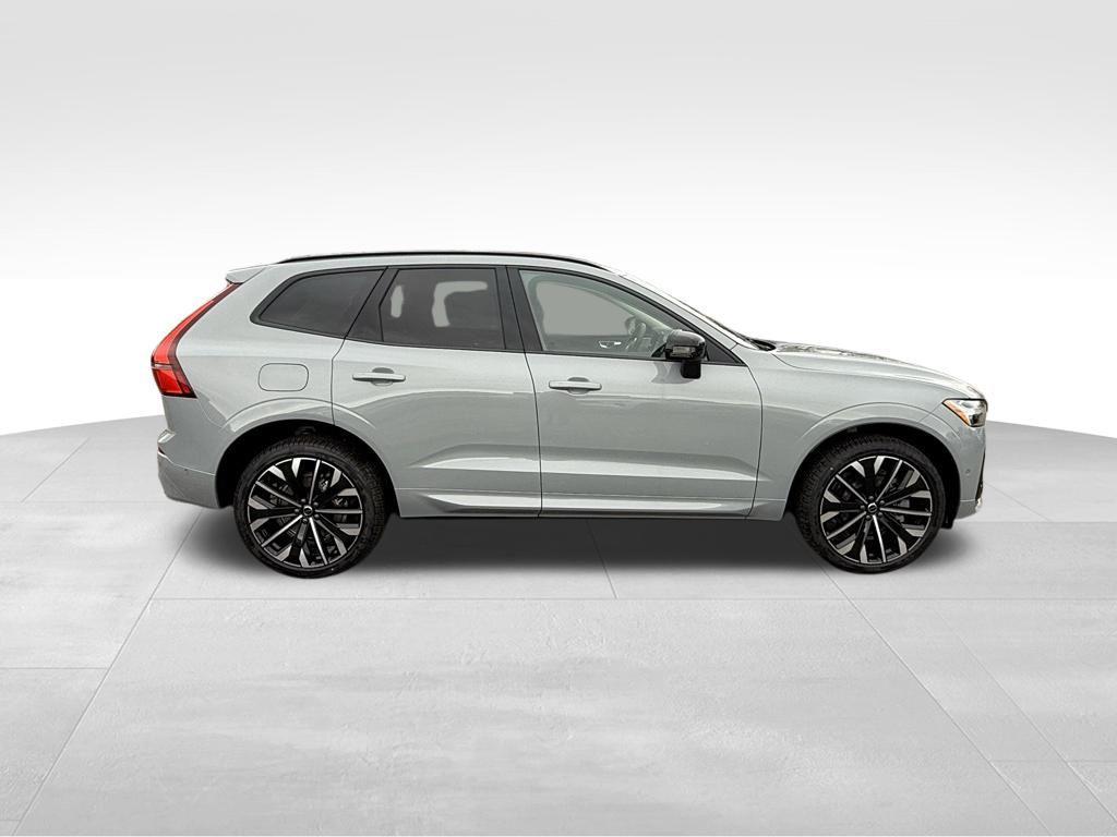 new 2026 Volvo XC60 car, priced at $67,660