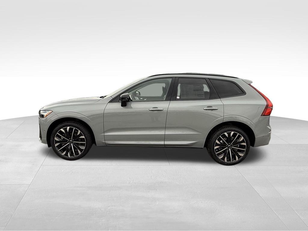 new 2026 Volvo XC60 car, priced at $67,660