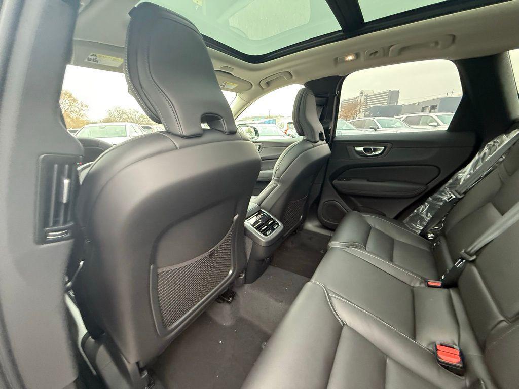 new 2026 Volvo XC60 car, priced at $62,525