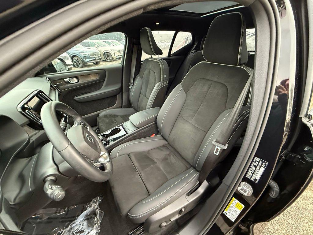 used 2023 Volvo XC40 Recharge Pure Electric car, priced at $26,746