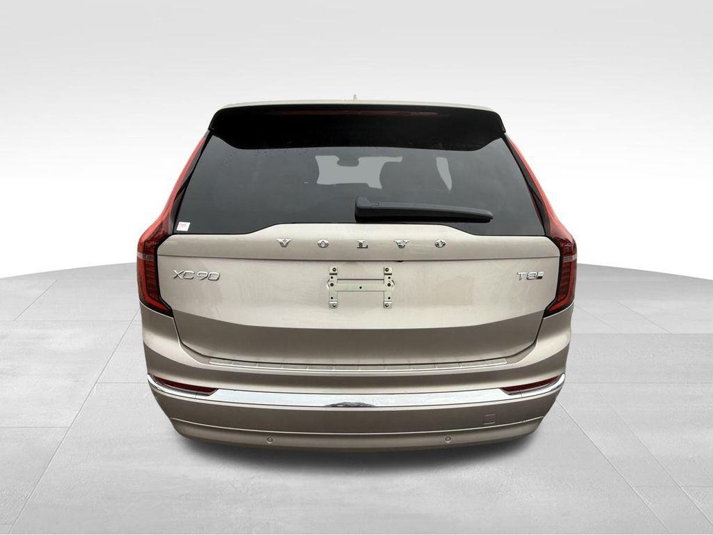new 2026 Volvo XC90 Plug-In Hybrid car, priced at $79,875