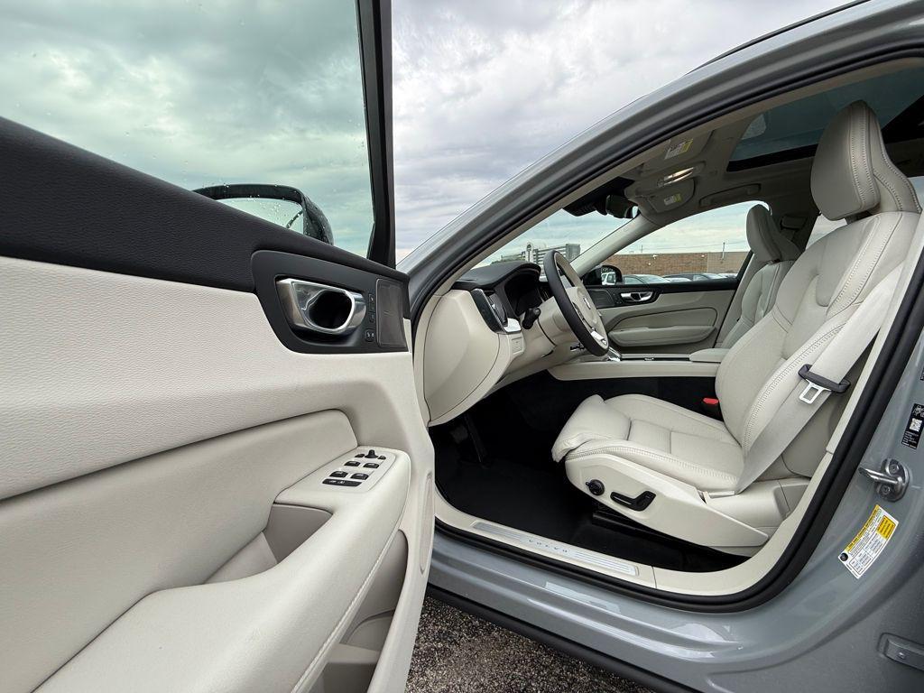new 2026 Volvo XC60 car, priced at $61,135
