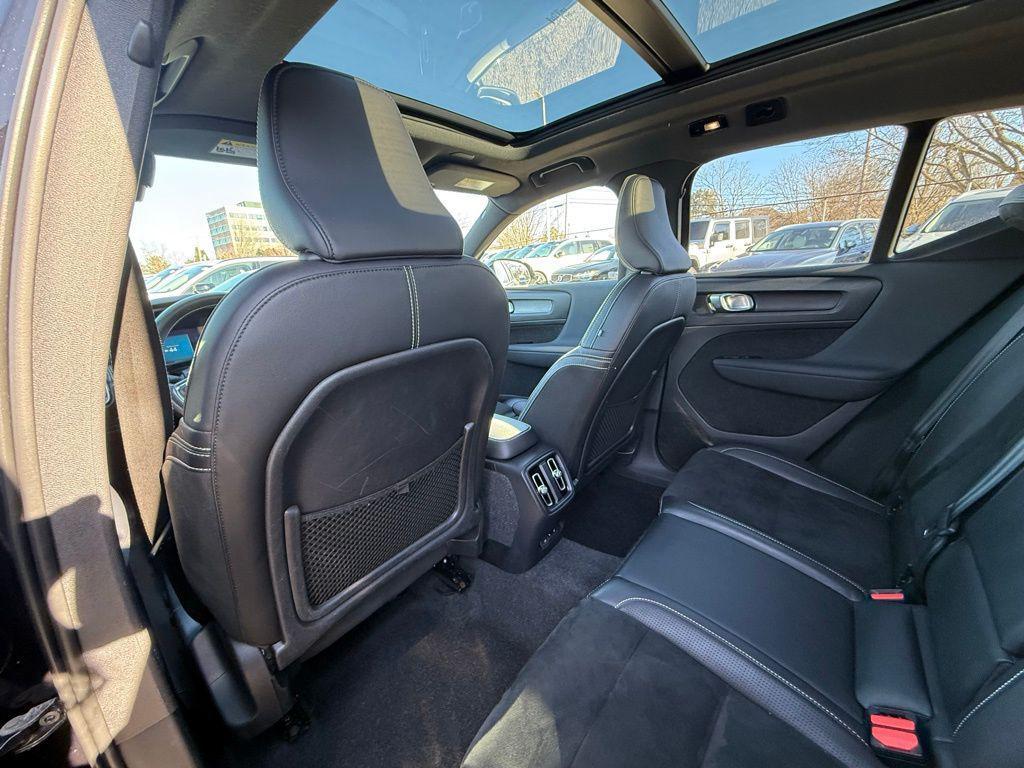 used 2021 Volvo XC40 Recharge Pure Electric car, priced at $21,999