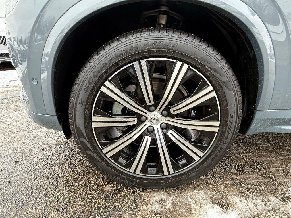 used 2023 Volvo XC90 car, priced at $38,999