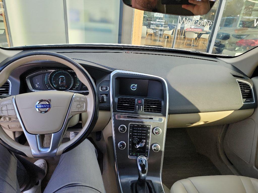used 2015 Volvo XC60 car, priced at $14,009