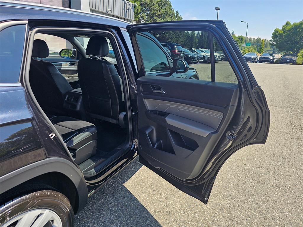 used 2022 Volkswagen Atlas Cross Sport car, priced at $23,999