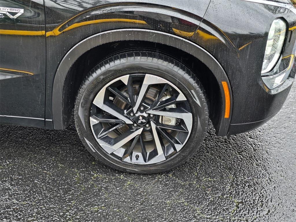 used 2024 Mitsubishi Outlander PHEV car, priced at $32,031