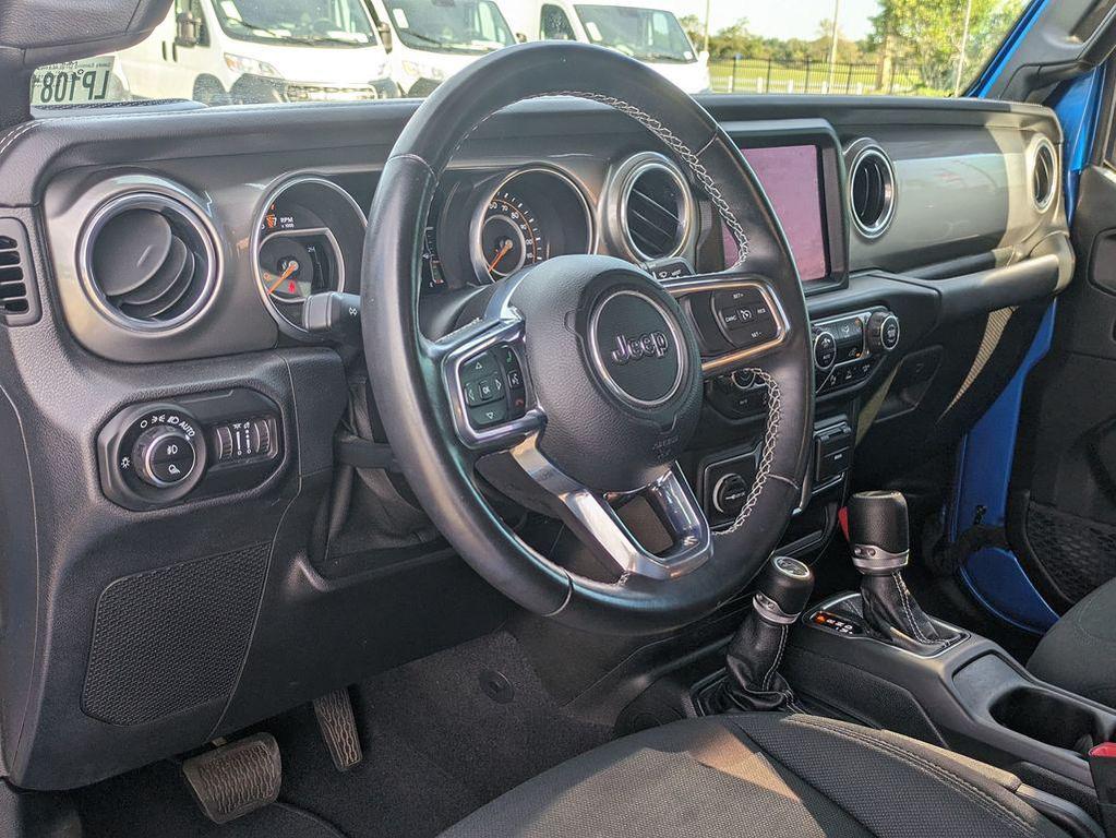 used 2021 Jeep Gladiator car, priced at $28,894