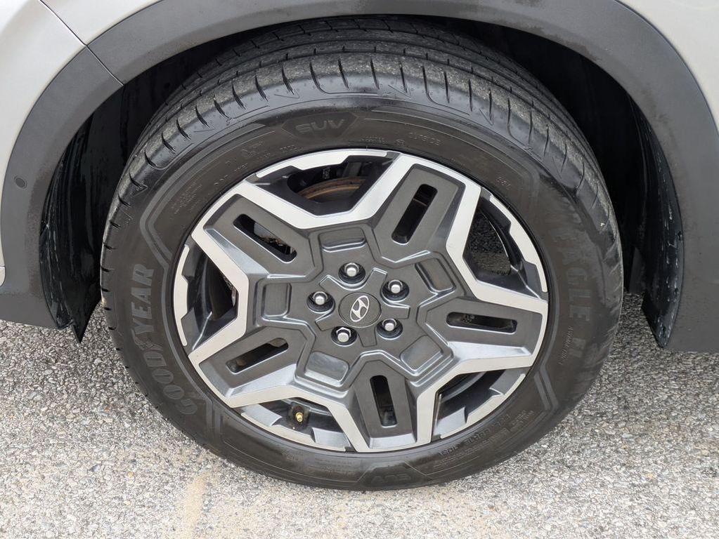 used 2021 Hyundai Santa Fe car, priced at $19,495
