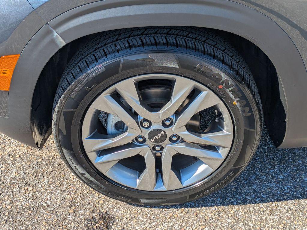 used 2023 Kia Seltos car, priced at $17,393