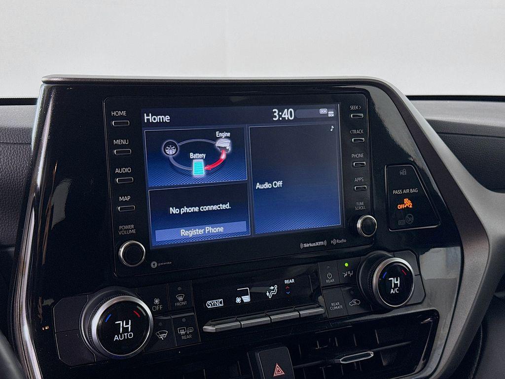 used 2022 Toyota Highlander Hybrid car, priced at $32,995