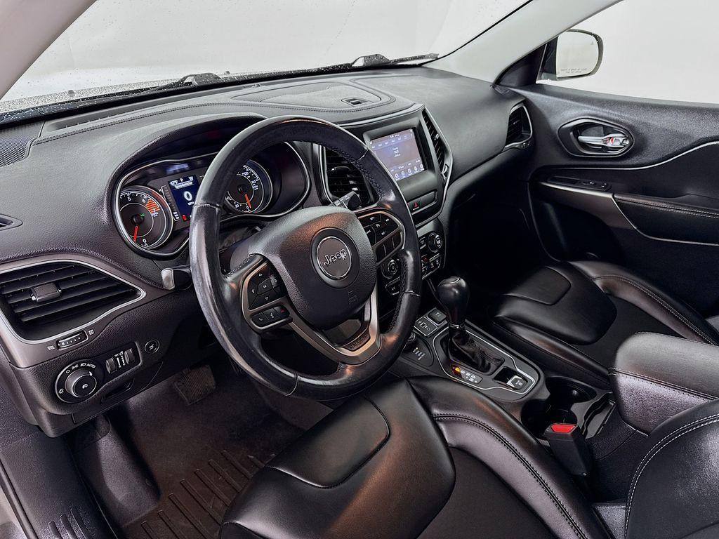 used 2020 Jeep Cherokee car, priced at $16,999