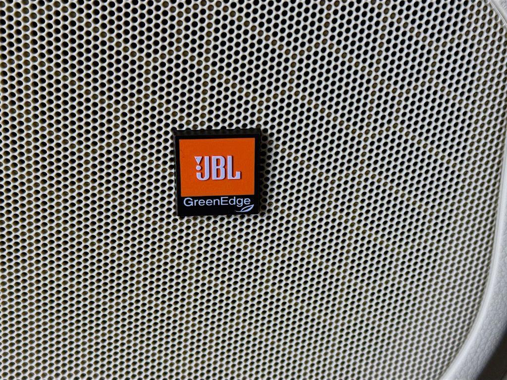 used 2015 Toyota Highlander car, priced at $24,500