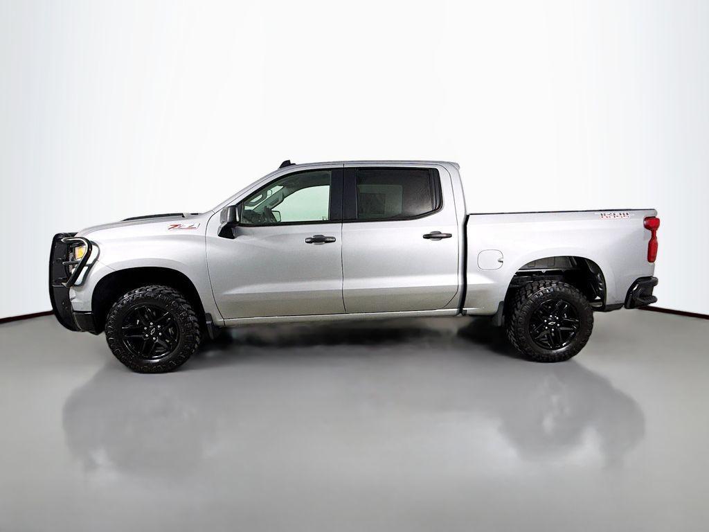 used 2025 Chevrolet Silverado 1500 car, priced at $43,900