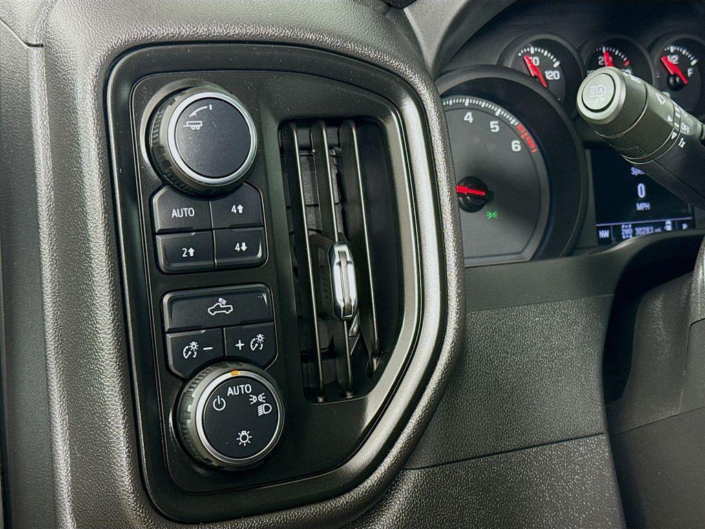 used 2025 Chevrolet Silverado 1500 car, priced at $43,900