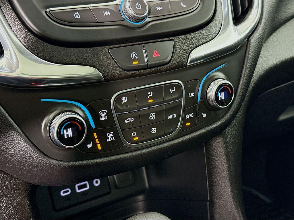 used 2023 Chevrolet Equinox car, priced at $20,900